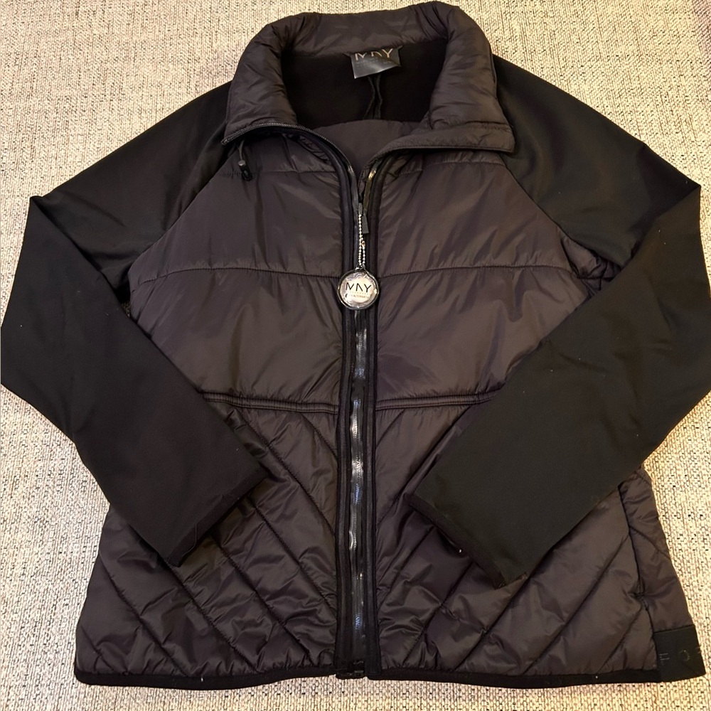 Marc New York Performance Down Alternative Black Puffer Jacket
Size Medium